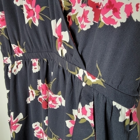 J. CREW Blue Floral Ruffle Wrap Dress - Picture 5 of 16